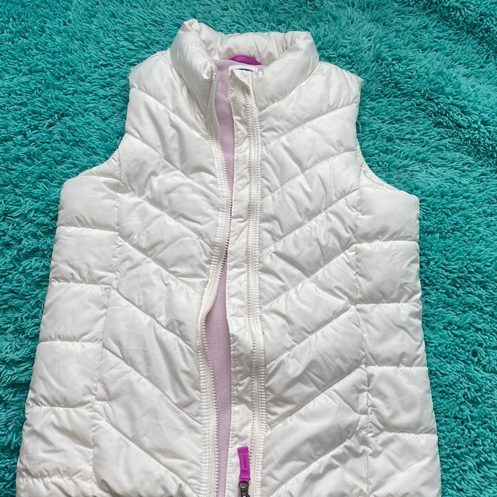 white vest !